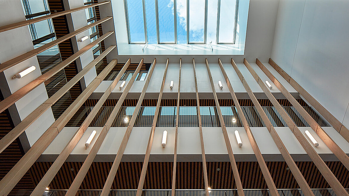 Harris Academy in Sutton, London, Flur