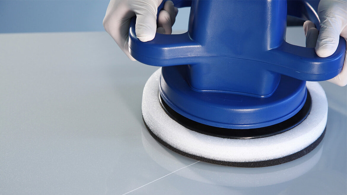 Kratzer Politur GFK