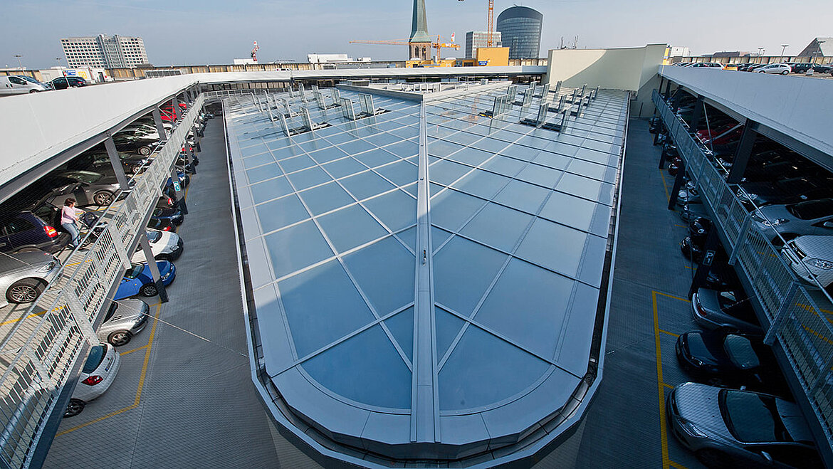 Glasdach auf Thier Galerie Dortmund Thier Galerie Dortmund von oben Parkdeck | insights by LAMILUX